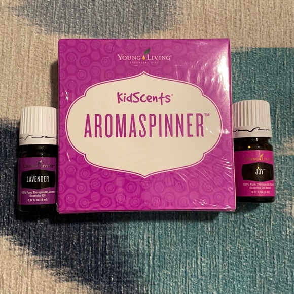 Aromaspinner and essential oils